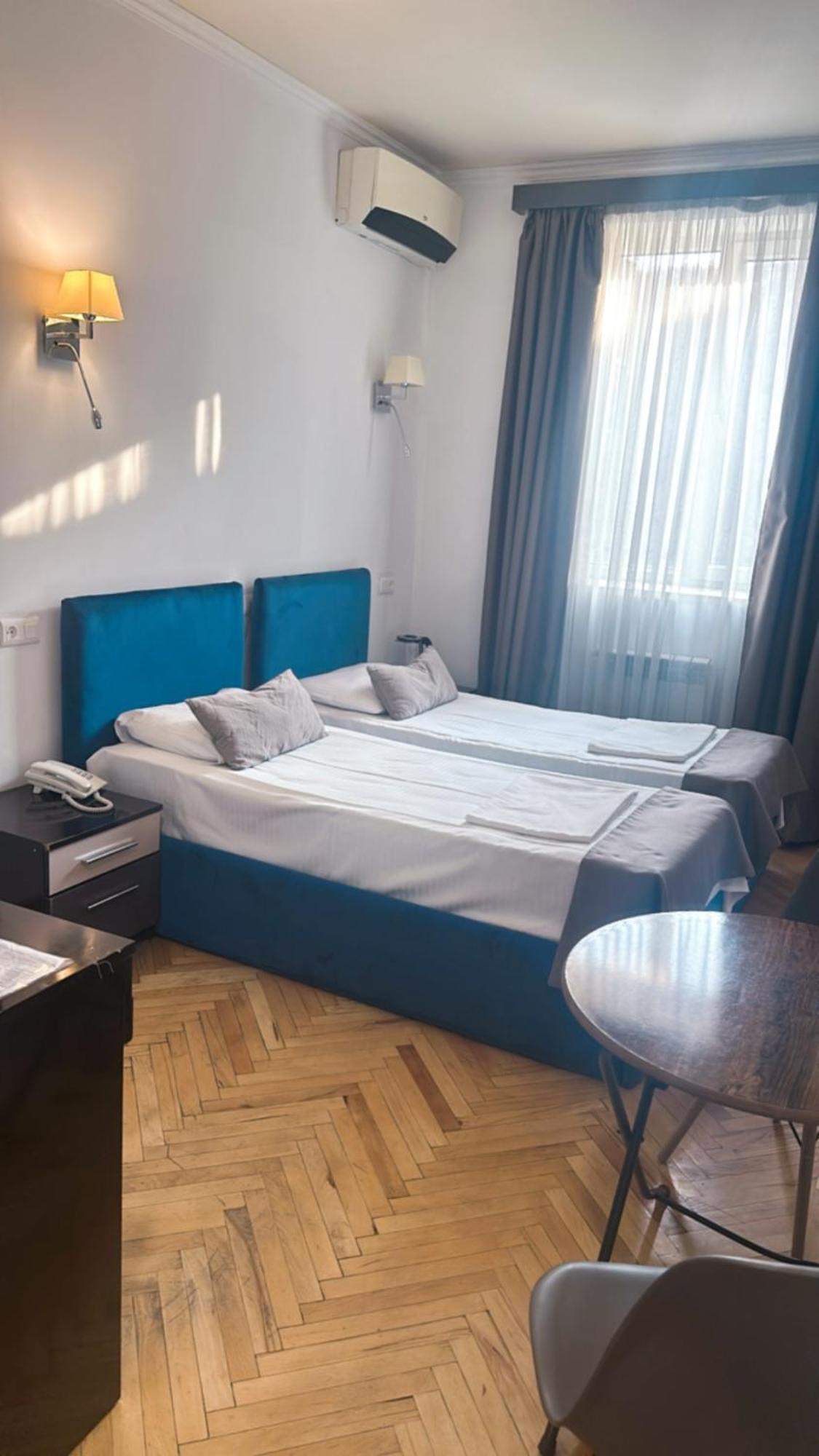 Yereone Hotel Apartment Yerevan Exterior photo